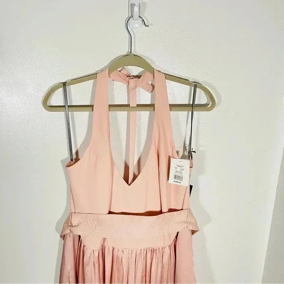 NWT Vera Wang White V-Neck Halter Gown Dress - Picture 10 of 13